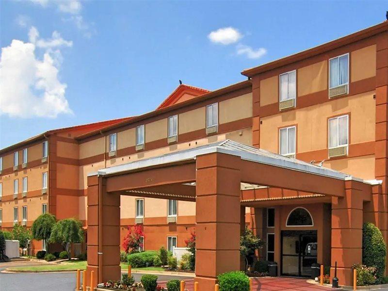 La Quinta Inn & Suites By Wyndham Memphis I-240 Eksteriør billede
