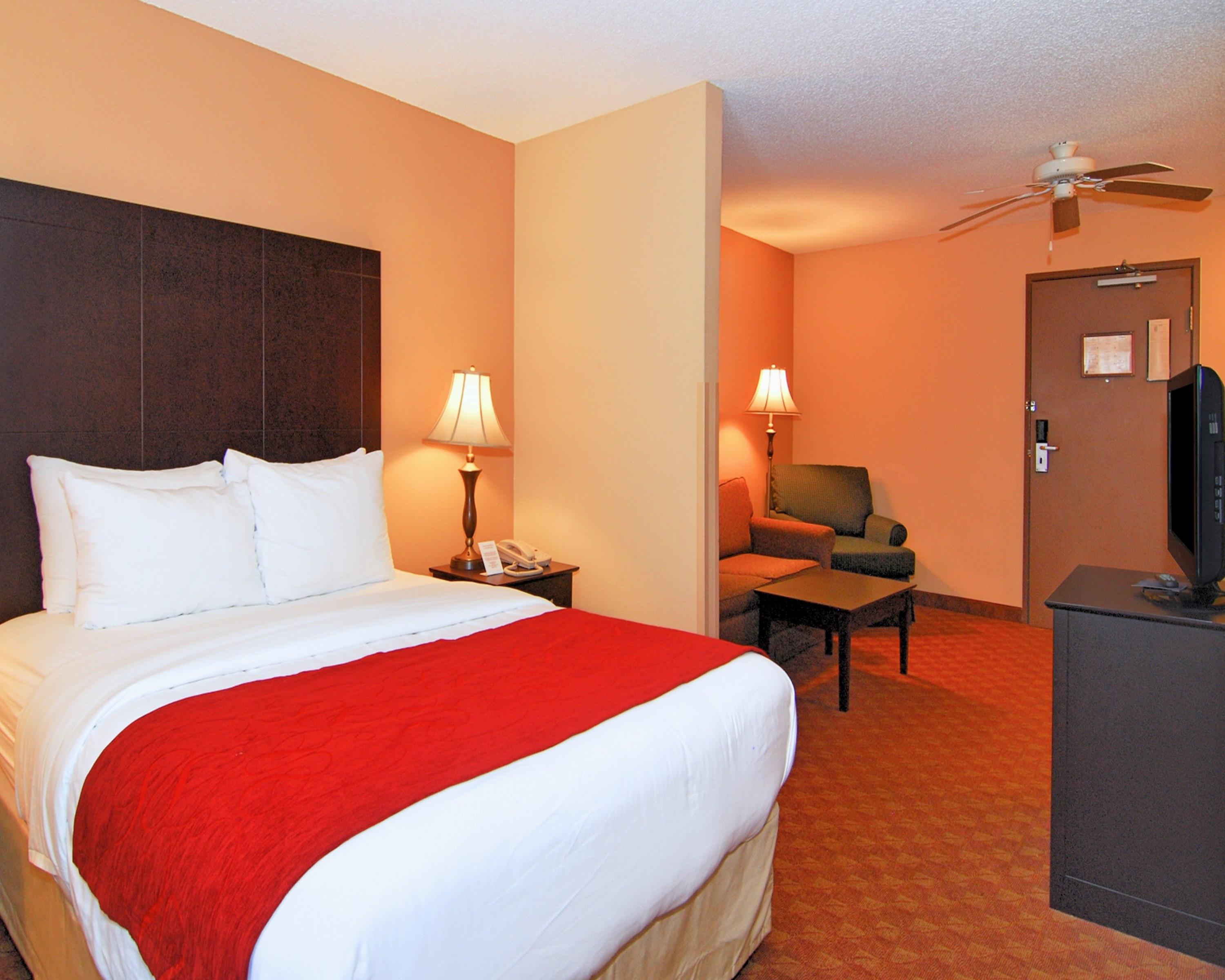 La Quinta Inn & Suites By Wyndham Memphis I-240 Eksteriør billede