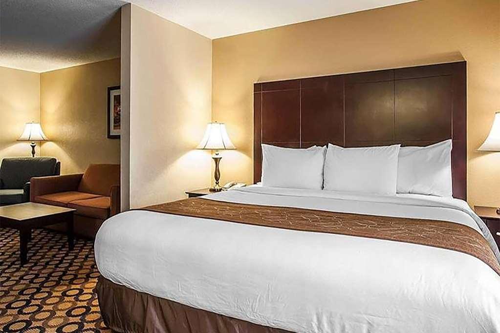 La Quinta Inn & Suites By Wyndham Memphis I-240 Værelse billede