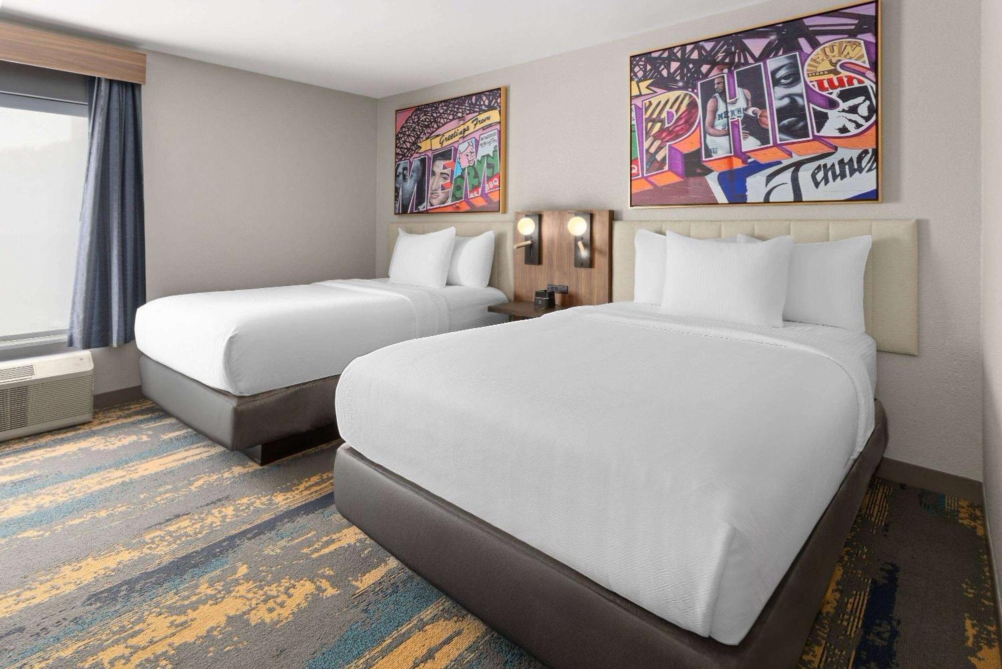 La Quinta Inn & Suites By Wyndham Memphis I-240 Eksteriør billede