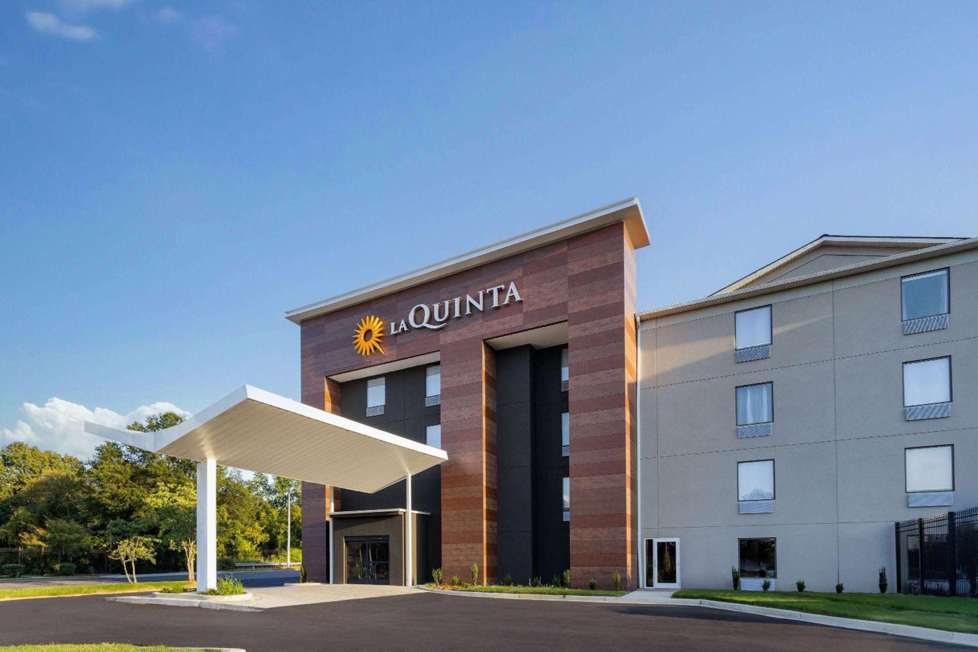 La Quinta Inn & Suites By Wyndham Memphis I-240 Eksteriør billede